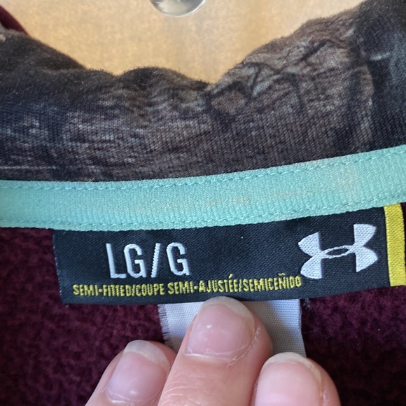Under Armour Camo Hoodie - Picture 3 of 8